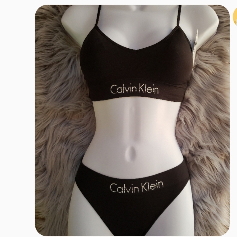 Brand New Calvin Klein Bralette & Panty Set